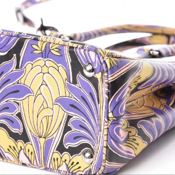 PRADA BAG - Picture 6 of 6